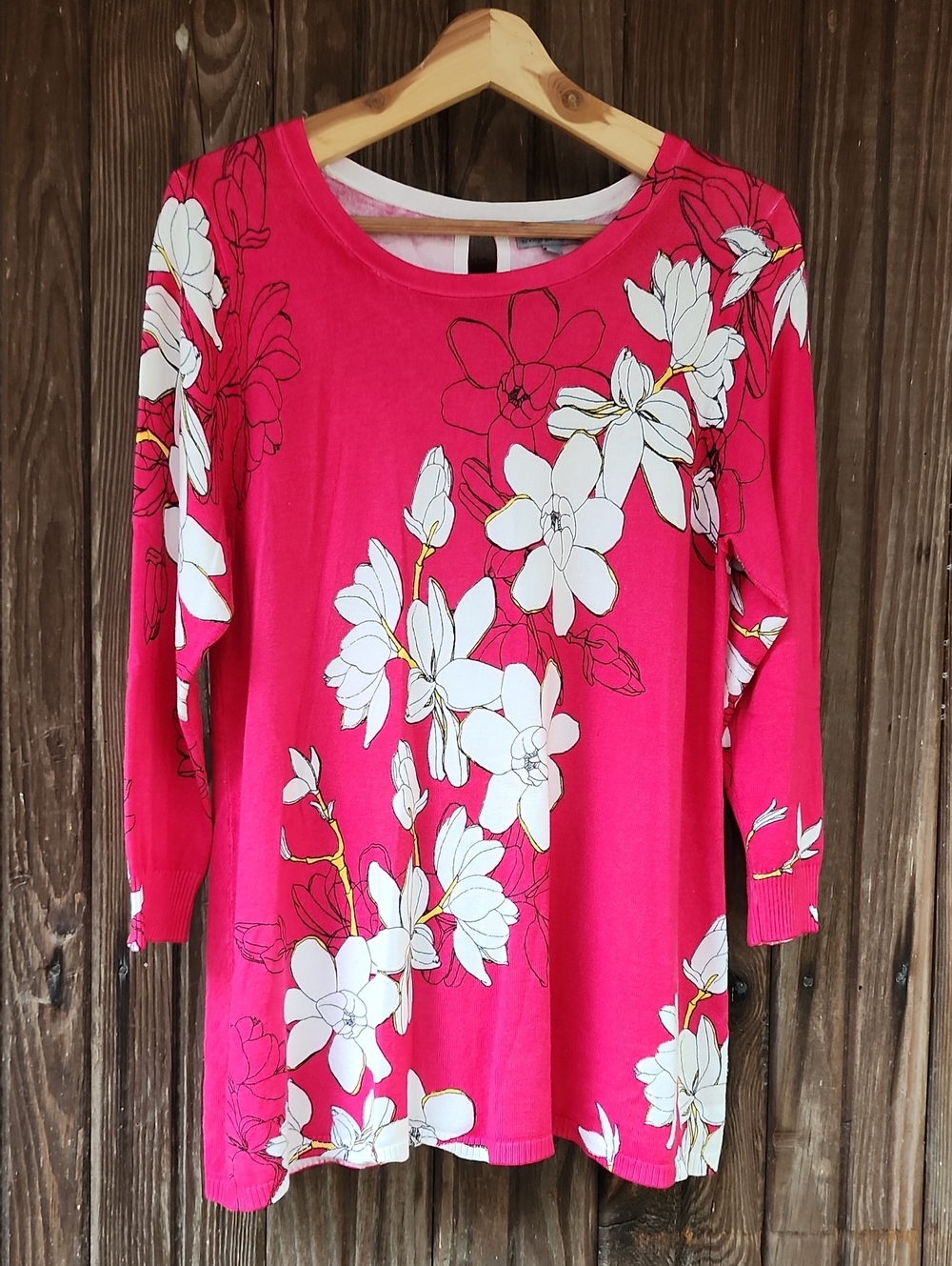 Joseph A. Ladies Floral Blouse